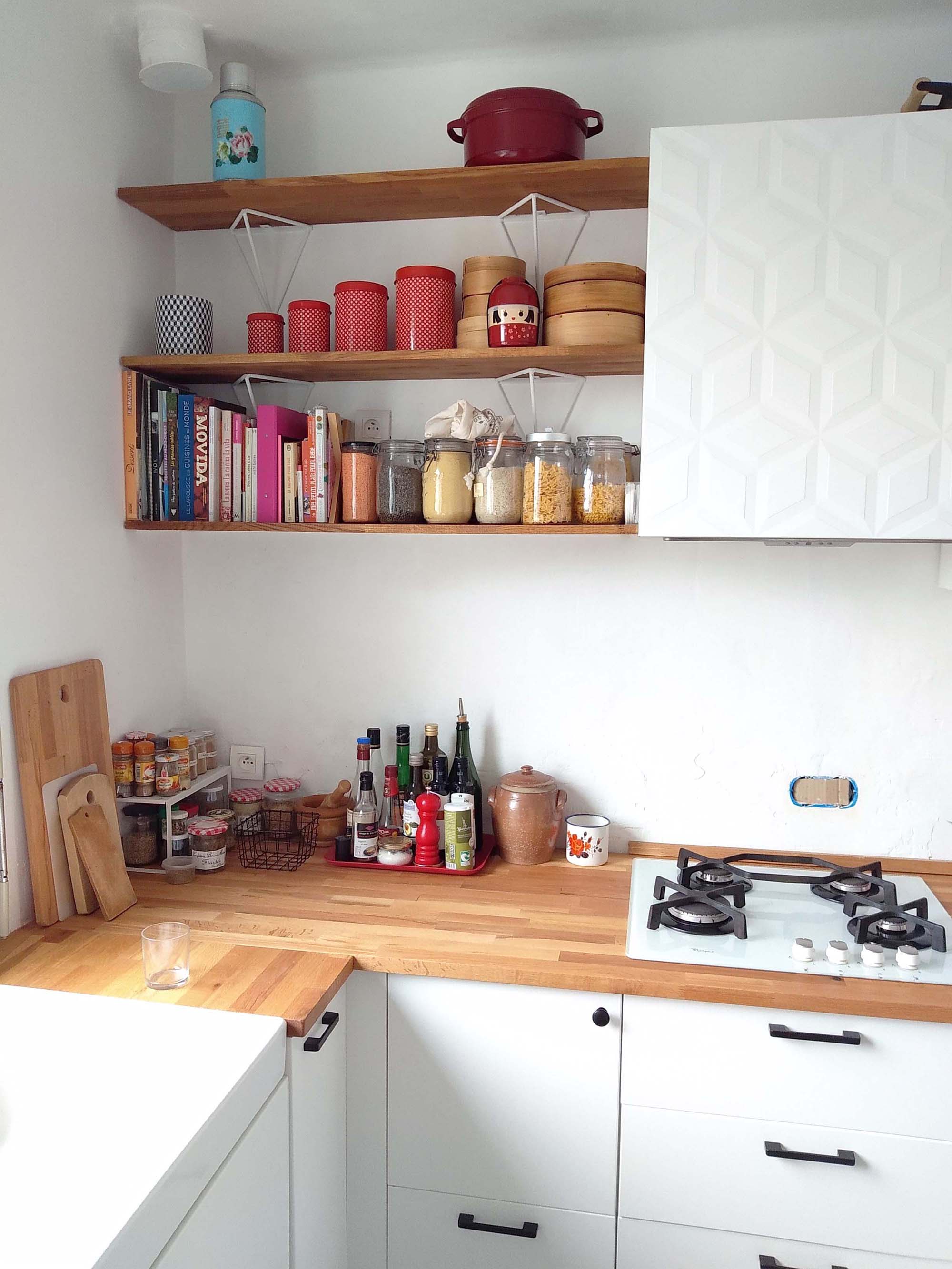 5 bonnes raisons d'adopter l'étagère murale dans la cuisine - Le Blog déco  de MLC
