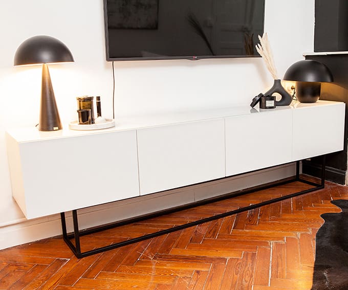 Structure cubique pour meuble TV