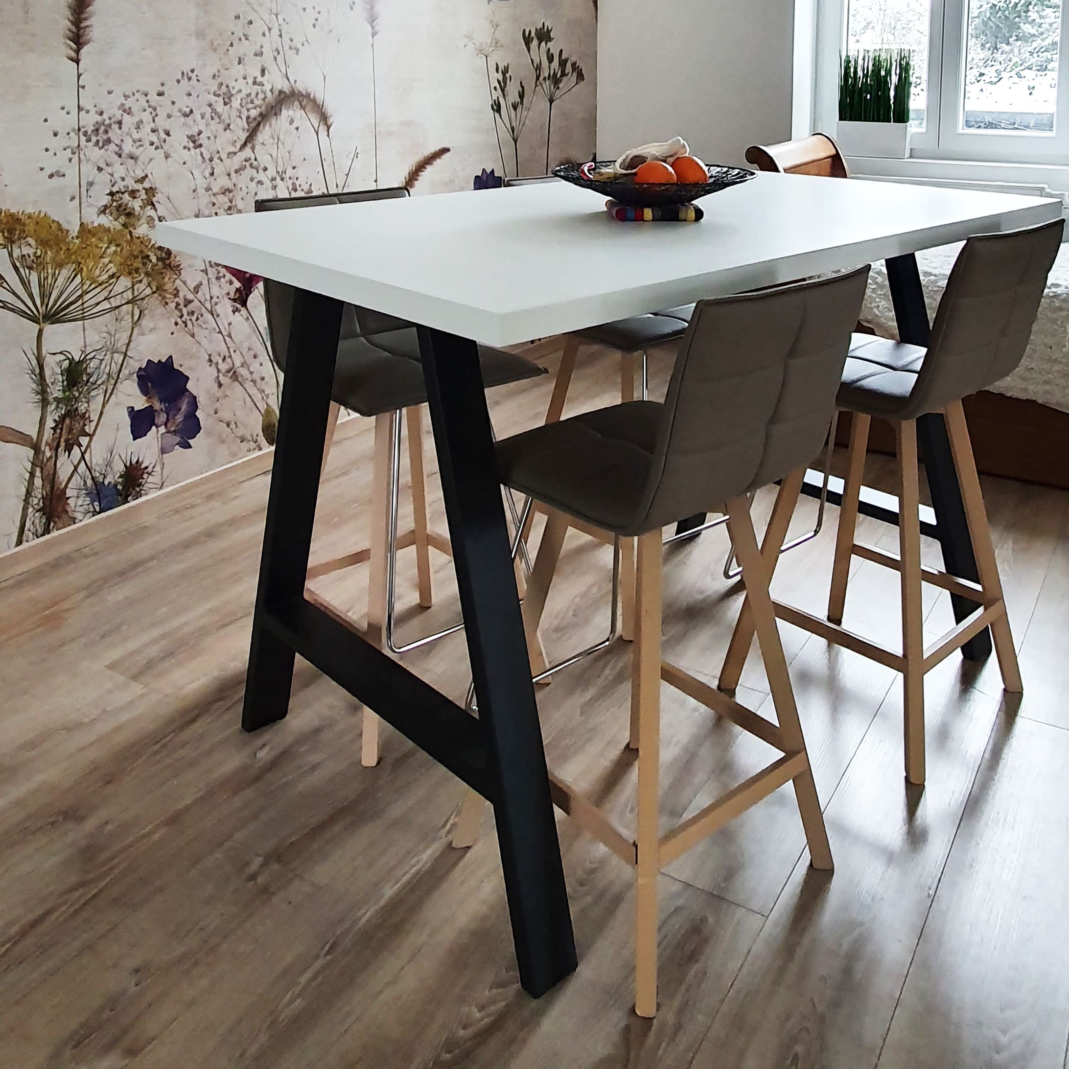 table haute avec pied A