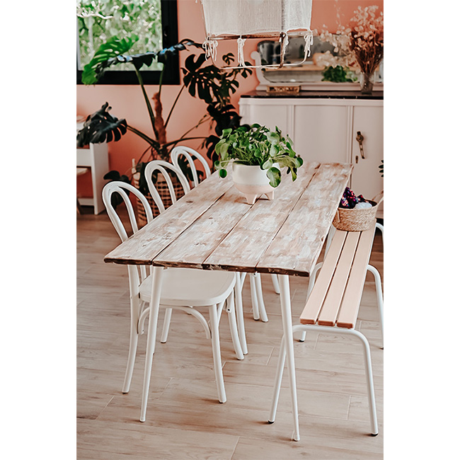 Table au look vieilli et patiné 8