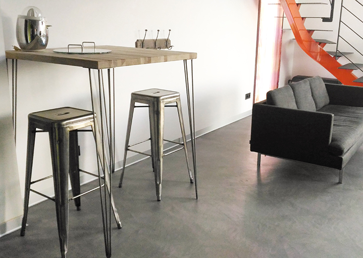Bar like store dining table