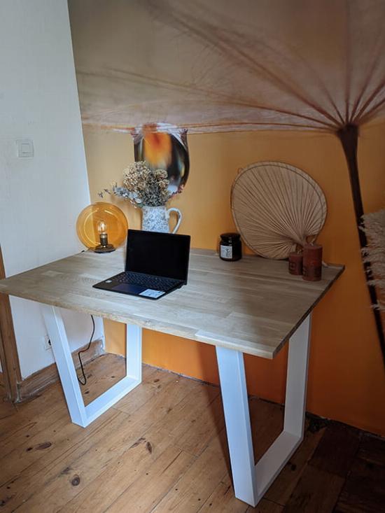Pied trapèze épais pour bureau