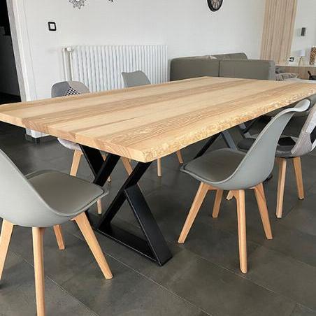 Pied sablier déstructuré pour table à manger
