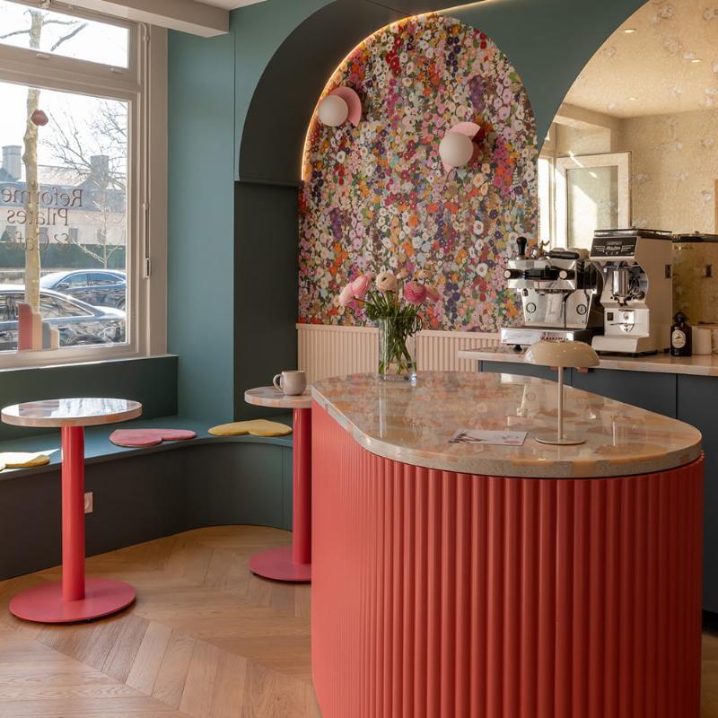 Création d'un espace bar avec pied bistrot