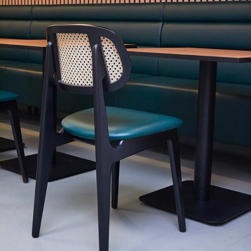 Table à manger pour 2 avec un pied bistrot