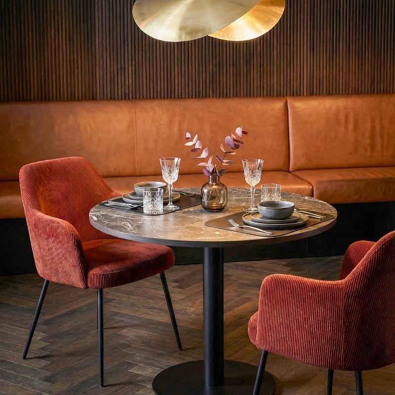 Table à manger 2 personnes en HPL avec pied bistrot rond