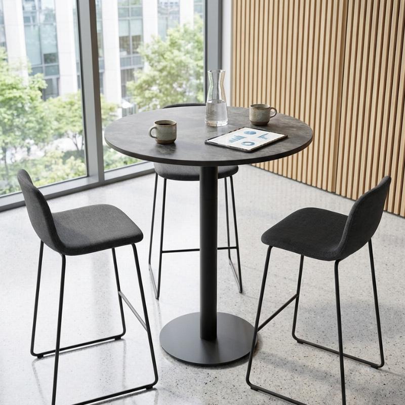 Table haute 2 personnes en HPL avec pied bistrot rond