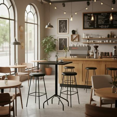 Mange debout avec pied éole