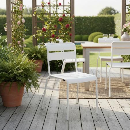 Chaise patio
