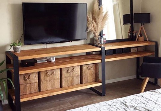 CREATE A 2 IN 1 FURNITURE: TV CABINET AND HAIRDRESSER