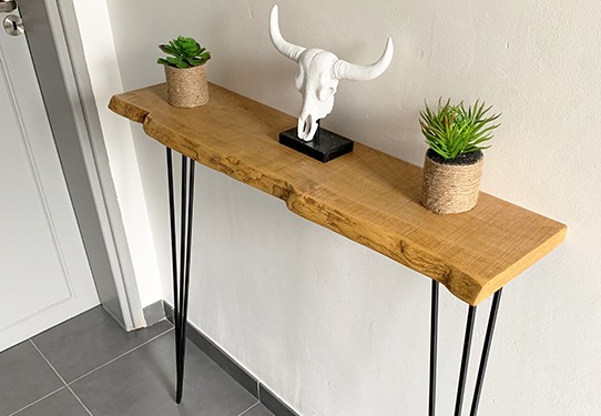 MAKE A WALL CONSOLE WITH 2 FEET